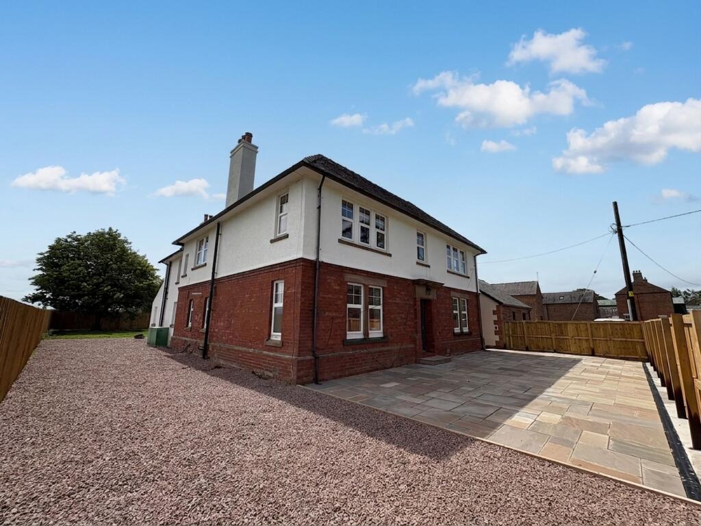 Main image of property: Stoneknowe House, Stoneknowe, CA6