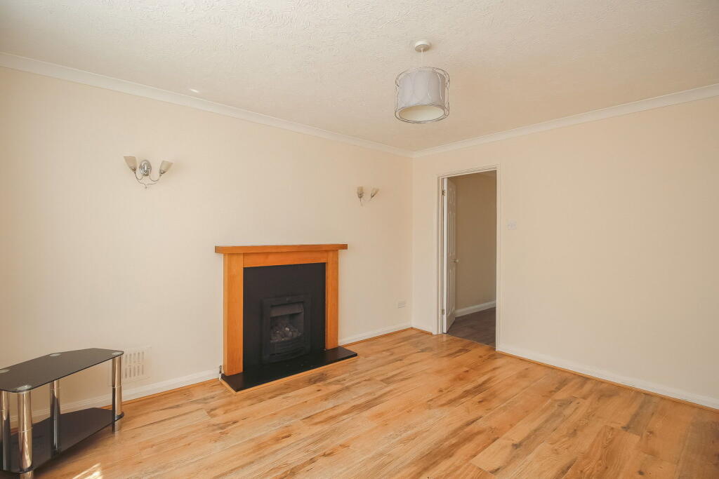 J H Taylor Drive, Northam, Bideford, EX39 1TU photo 4