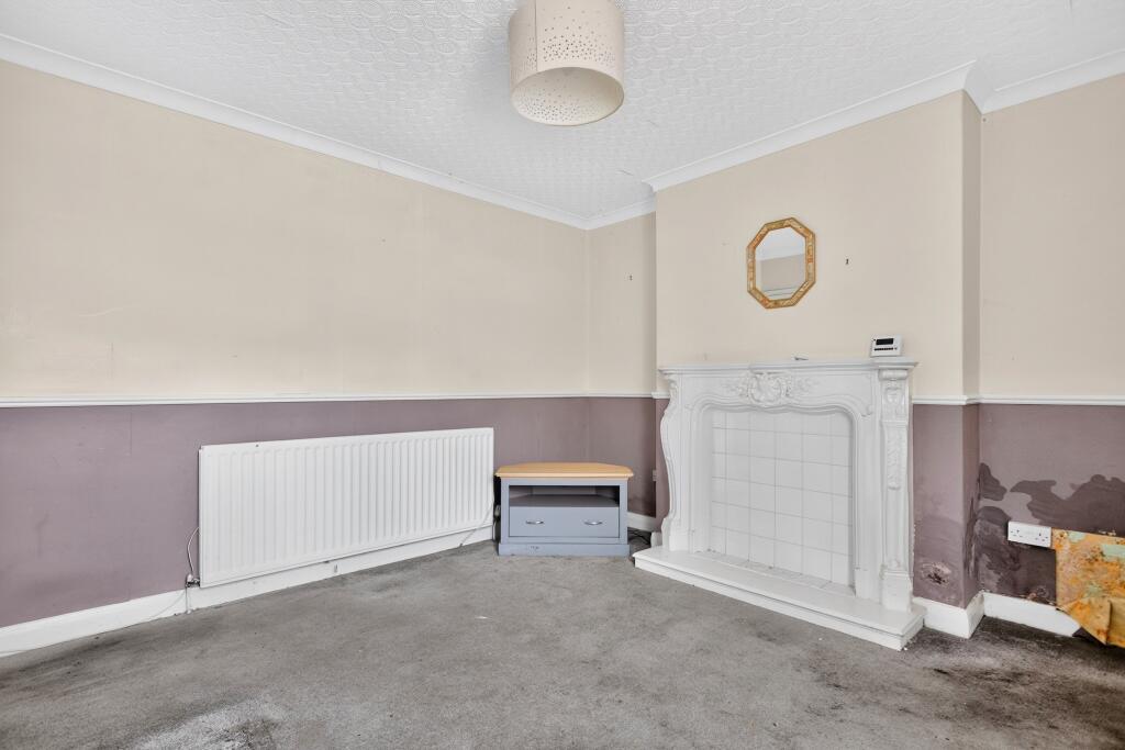 Apartment in Newcastle upon Tyne - View 5