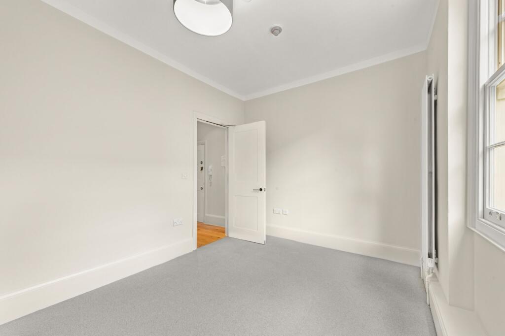 Apartment in London, Bloomsbury - View 5