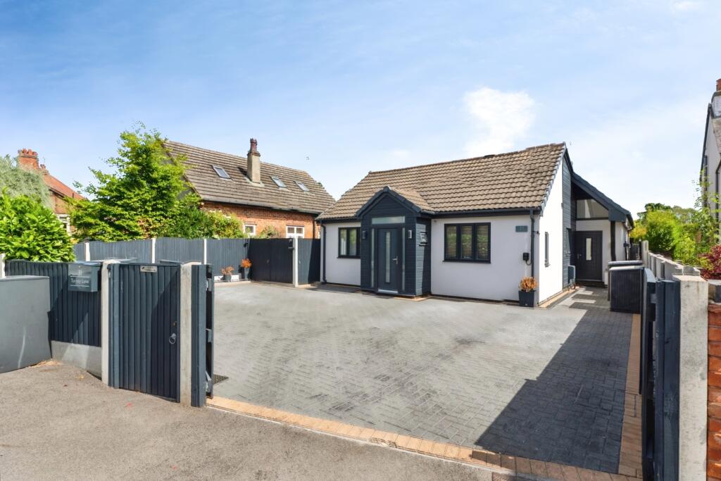 Main image of property: Turvey Lane, LOUGHBOROUGH, Leicestershire, LE12