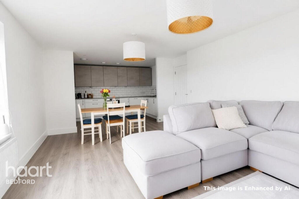 Apartment in Milton Keynes - More