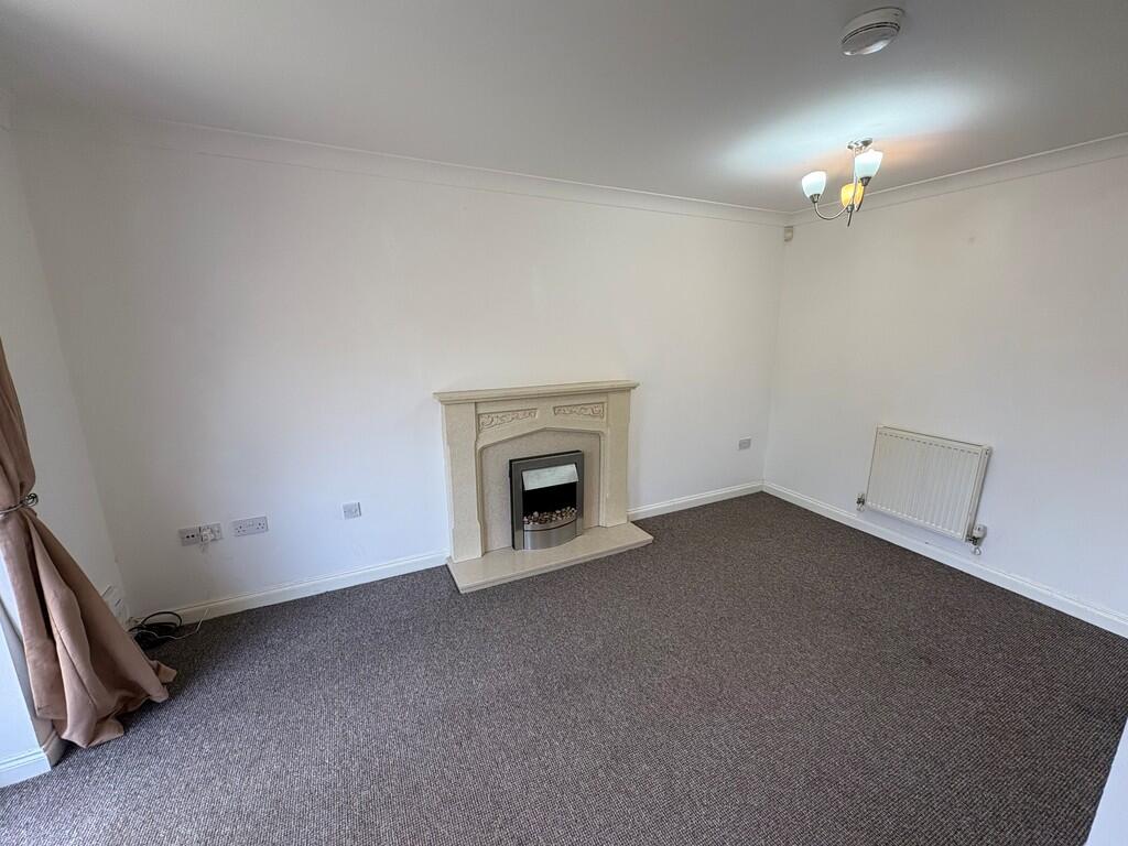 House in Peterborough - View 3