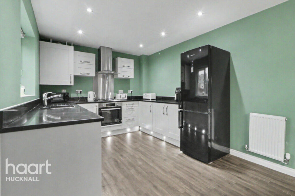 House in Ashfield, Hucknall - View 3