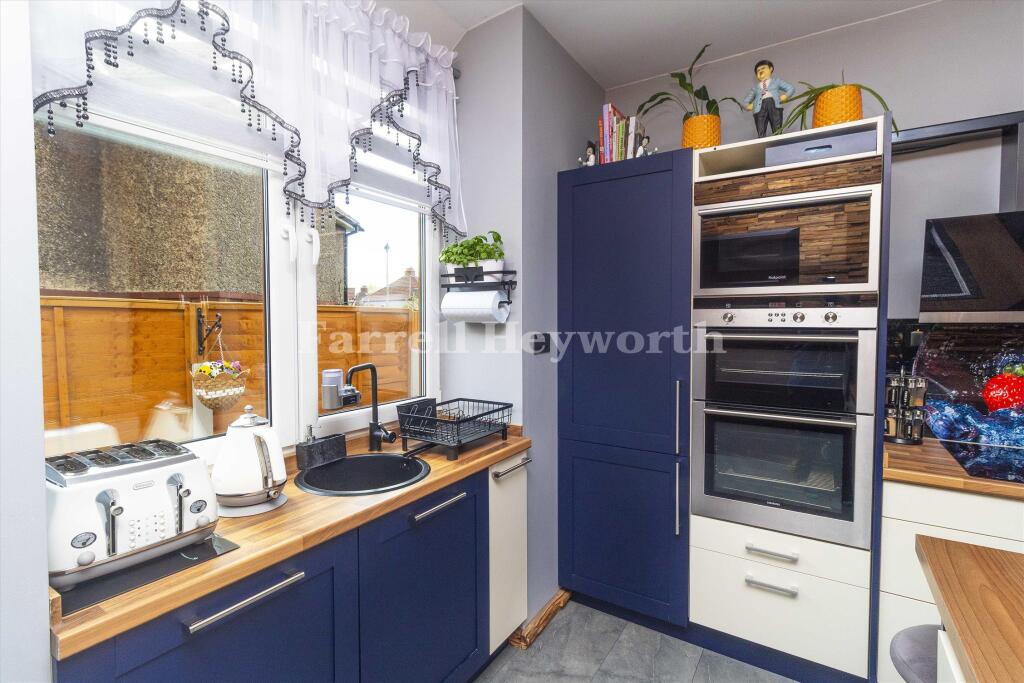 House in Lancaster, West End, Morecambe - More