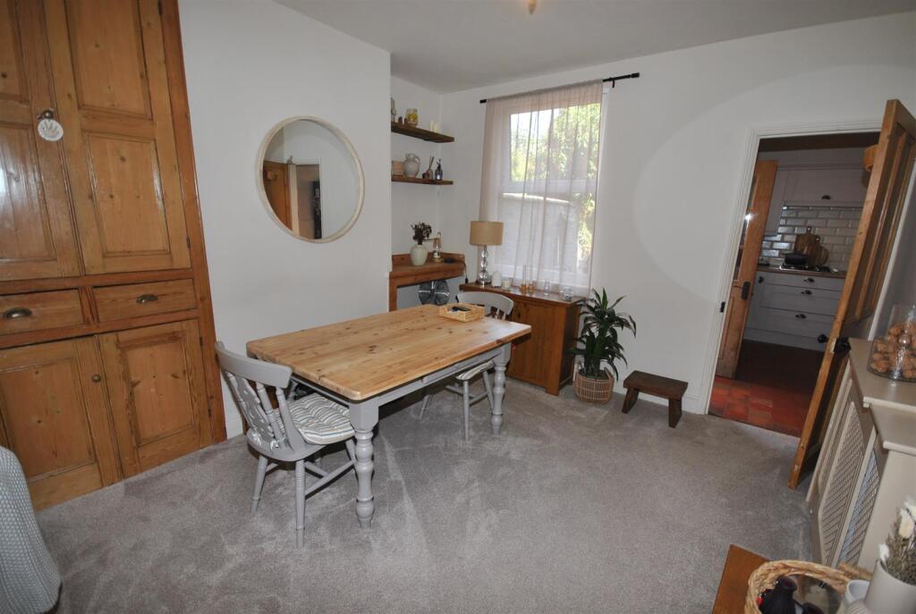 House in Northampton, Kingsthorpe - View 4
