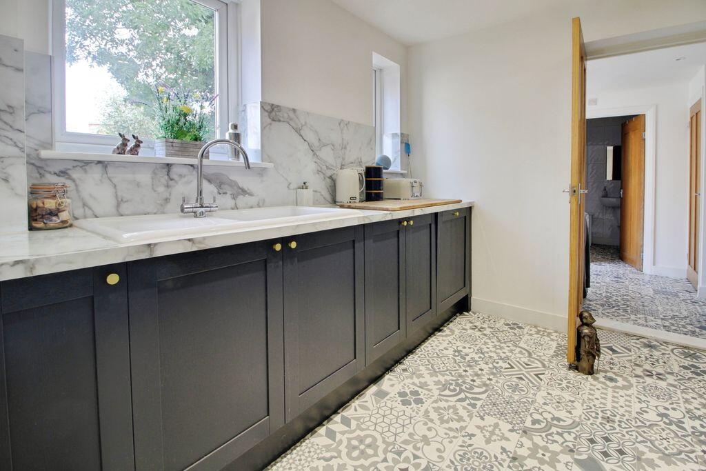 House in St Neots - View 5