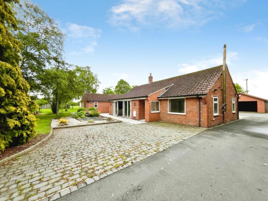 House in Melbourne, East Riding of Yorkshire - View 2