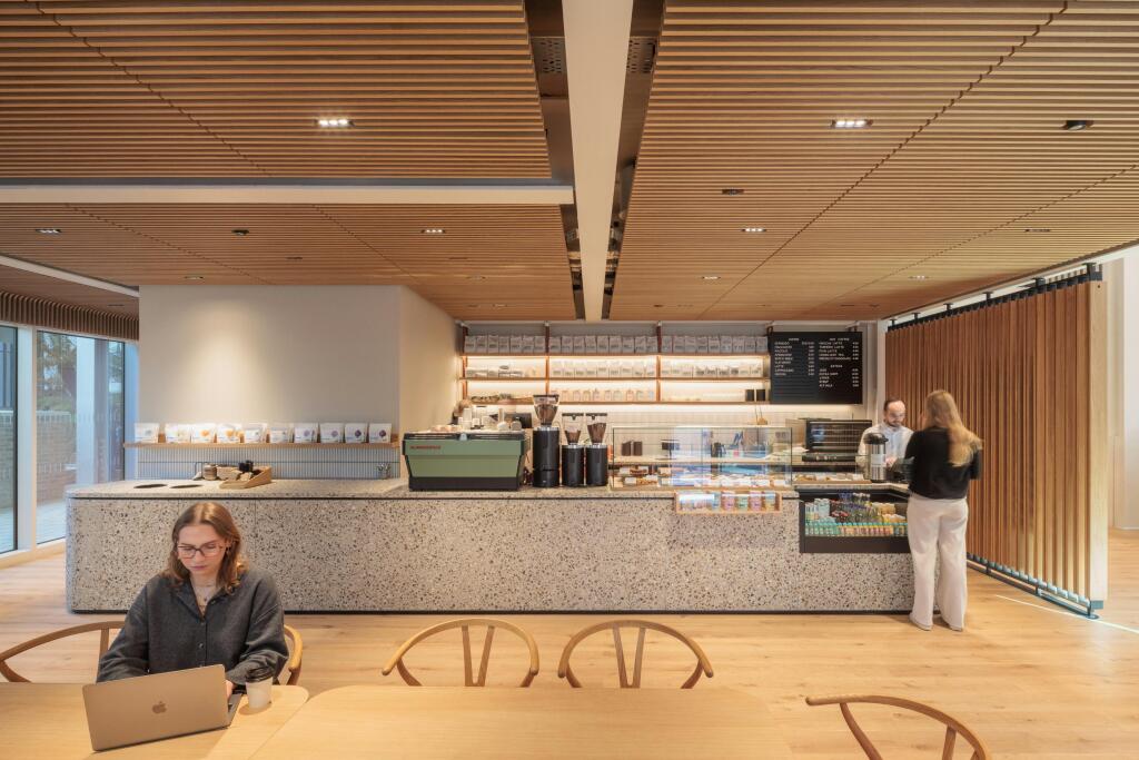 100 Fetter Lane - Common Parts