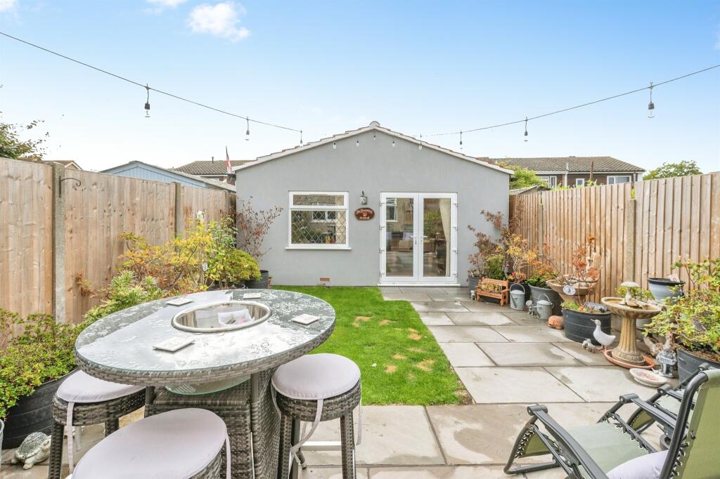 House in Romford - View 2