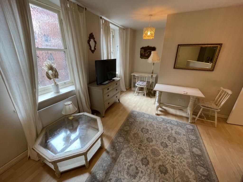 1 bedroom flat for rent