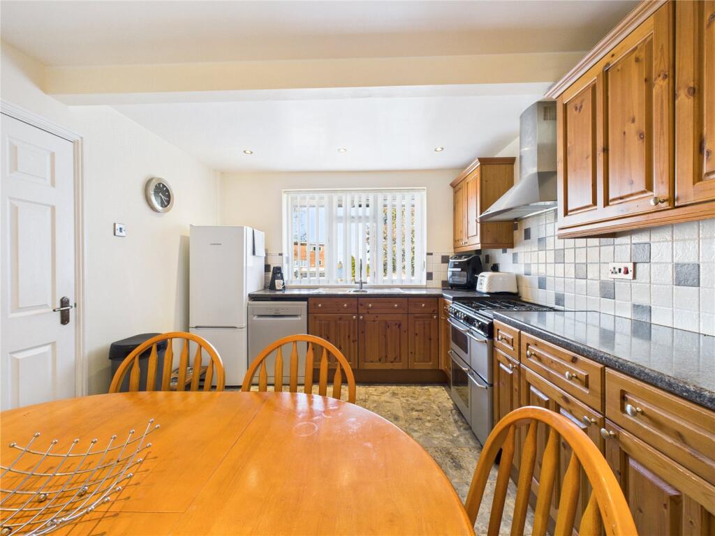 Bishport Close, Withywood, BS13 photo 3