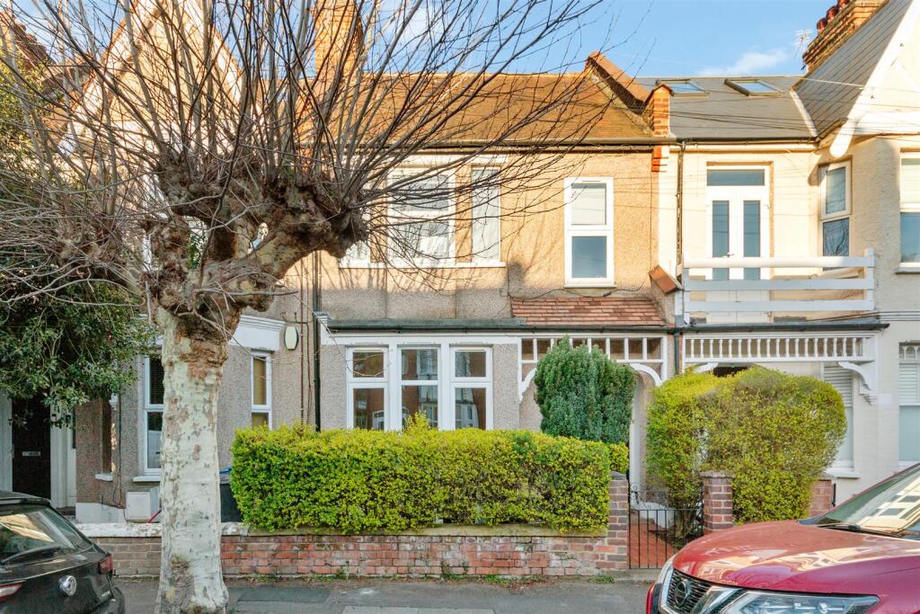 Main image of property: Oxford Avenue, Wimbledon Chase