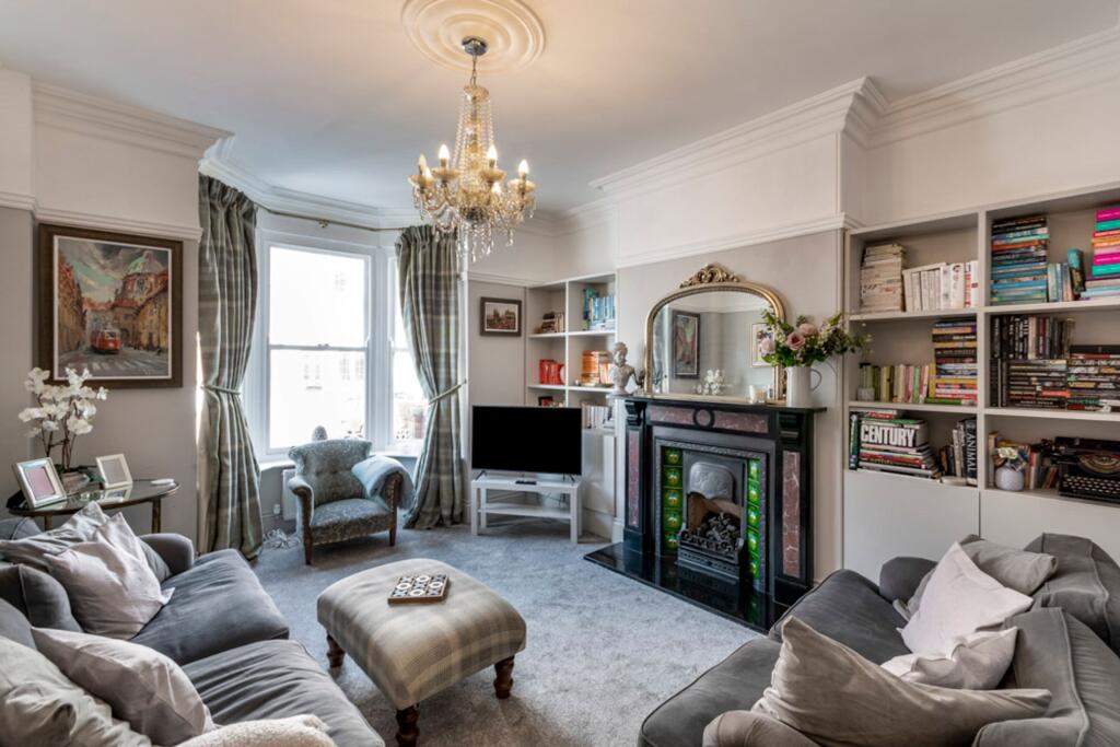 House in Doncaster - View 3