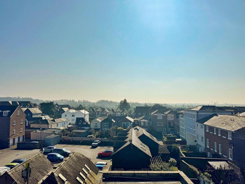 Main image of property: Tarrant Street, Arundel