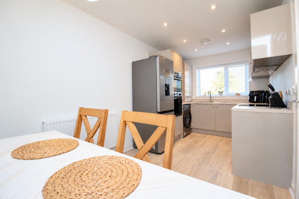 House in Sunderland, Sunniside - More