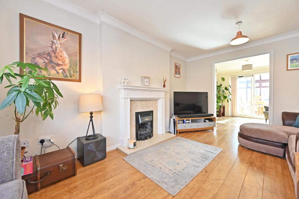 House in Stoke-on-Trent - View 2