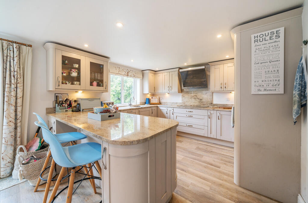Orchard Cottage, Pamington, Tewkesbury photo 4