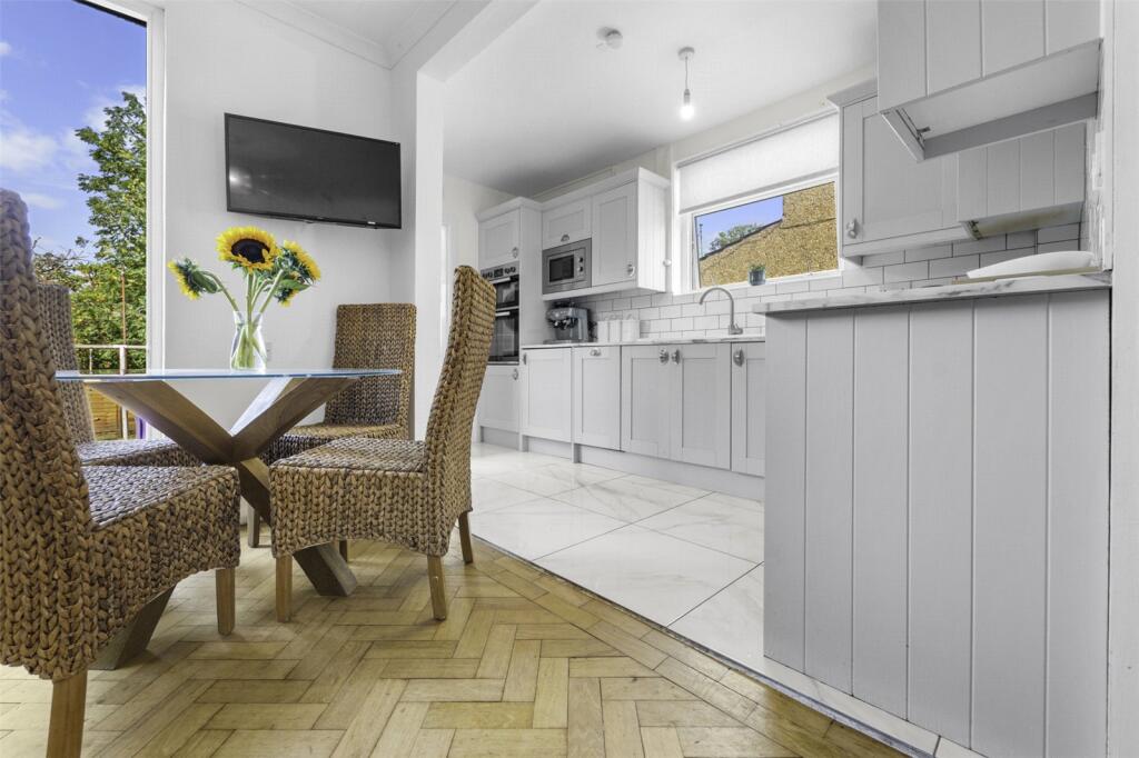 House in Cardiff - More