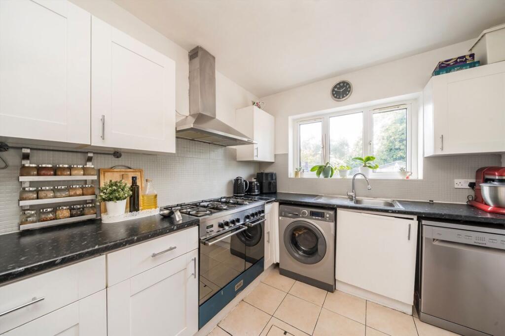 House in London - View 4