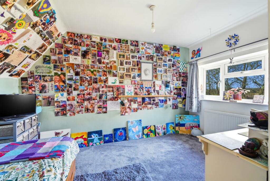 Additional image 10 of Conquerors Hill, Wheathampstead, St. Albans, Hertfordshire, AL4