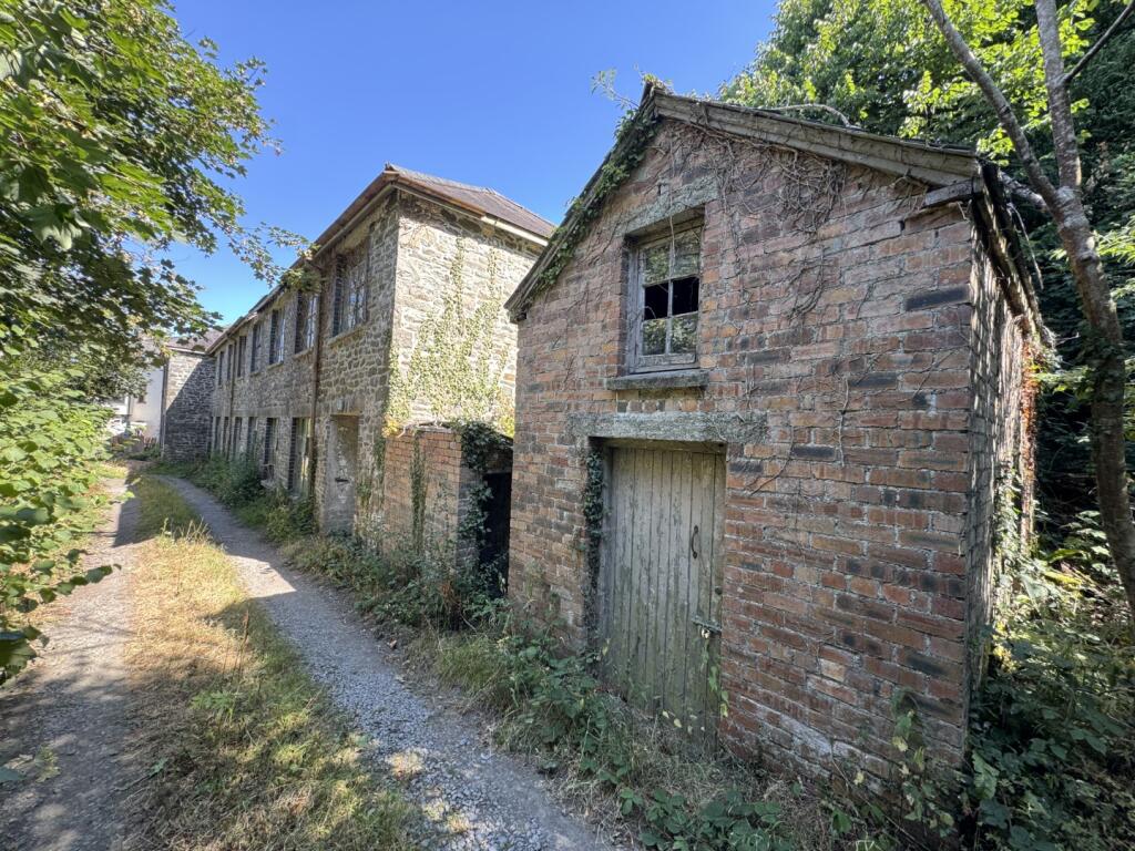 Main image of property: Cwmgwili Mill , Bronwydd Arms, Carmarthen SA33 6HX