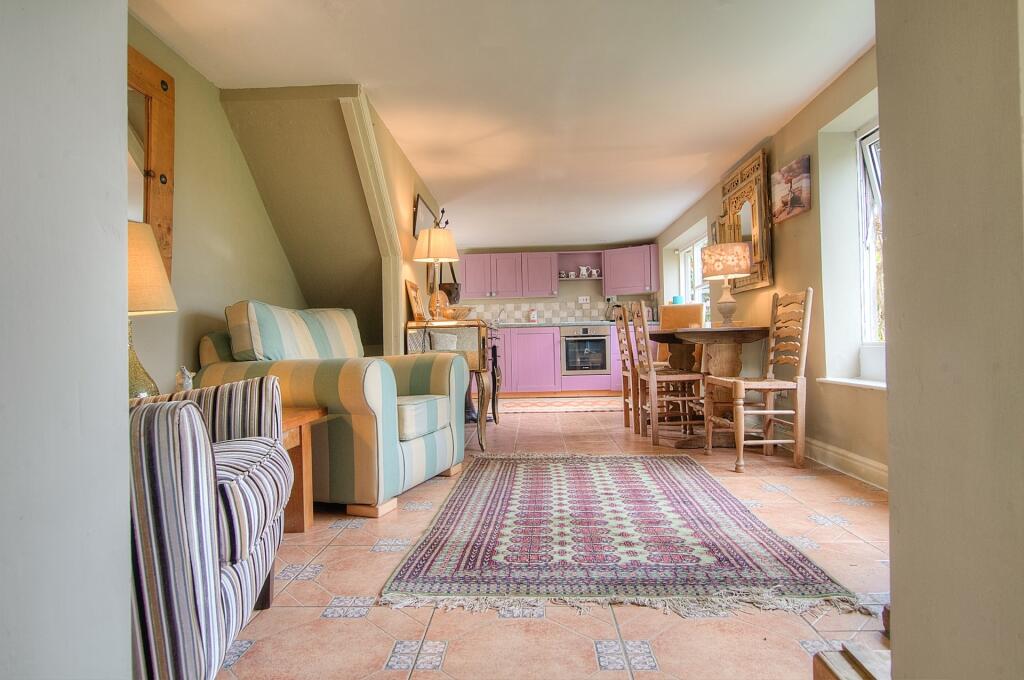 House in Shrewsbury - View 2