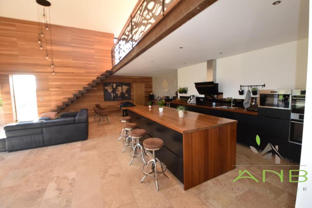 Main image of property: Poitou-Charentes, Charente, Écuras