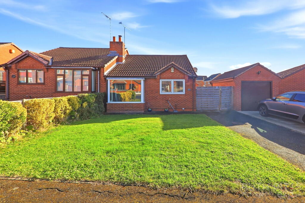 2-bed semi-detached on Radford Park Avenue, South Kirkby, WF9 3DN, £160,000