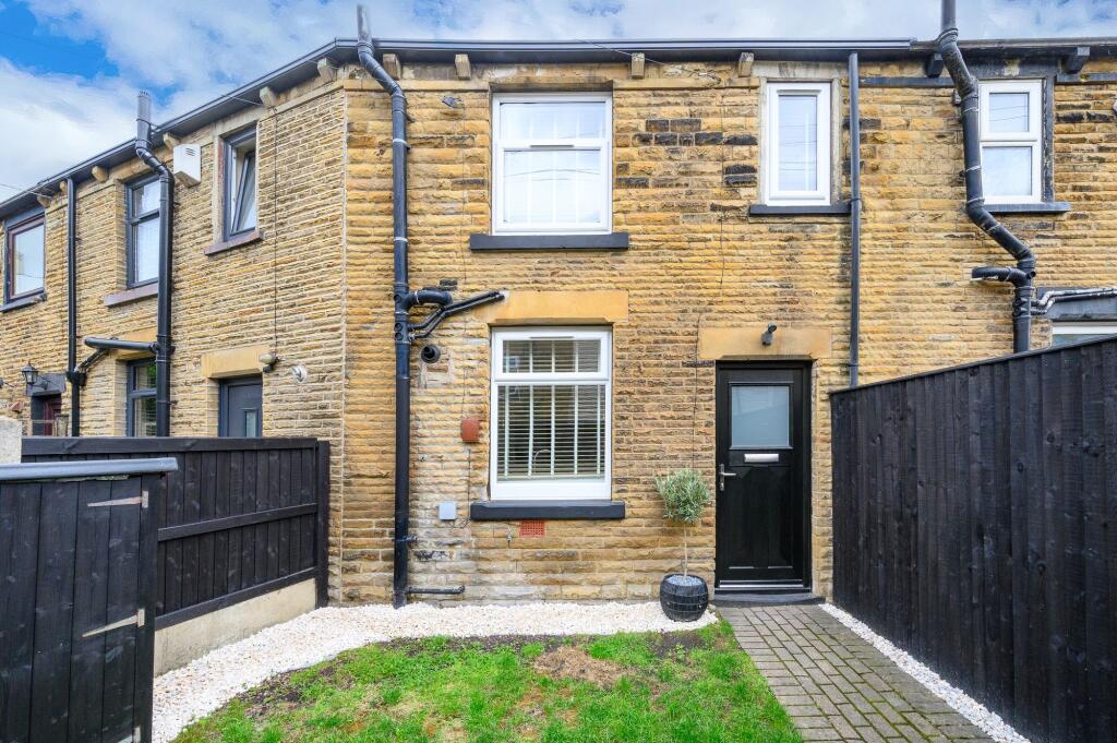 Main image of property: Nelson Place, Morley, LS27