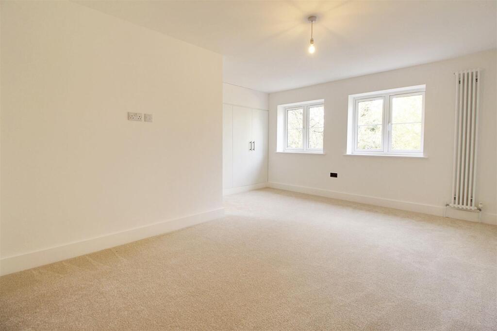 Additional image 22 of Chiswell Green, St Albans