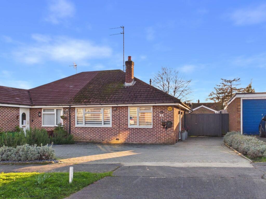 Main image of property: Ashfield Road, Chesham, Buckinghamshire, HP5