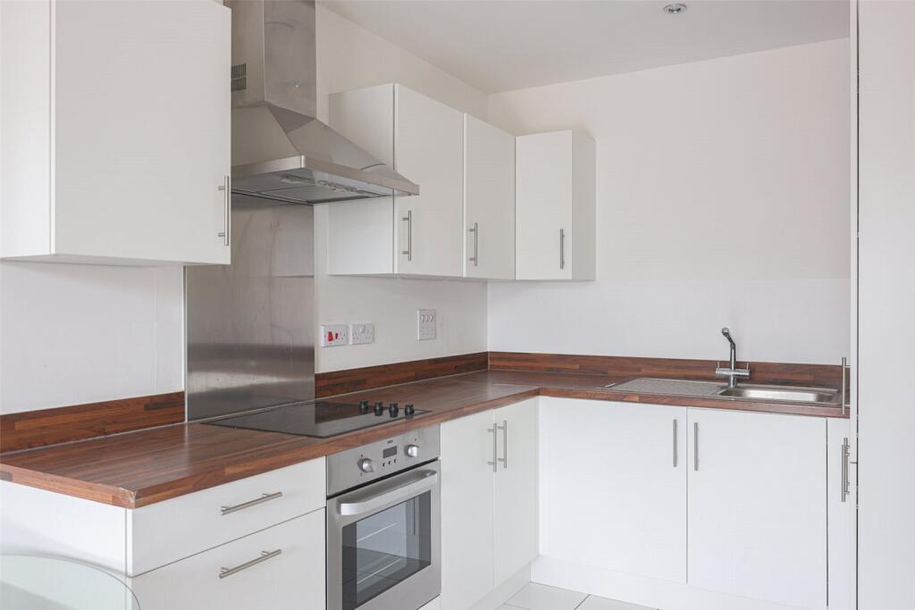 Essian Street, Mile End, E1 photo 3