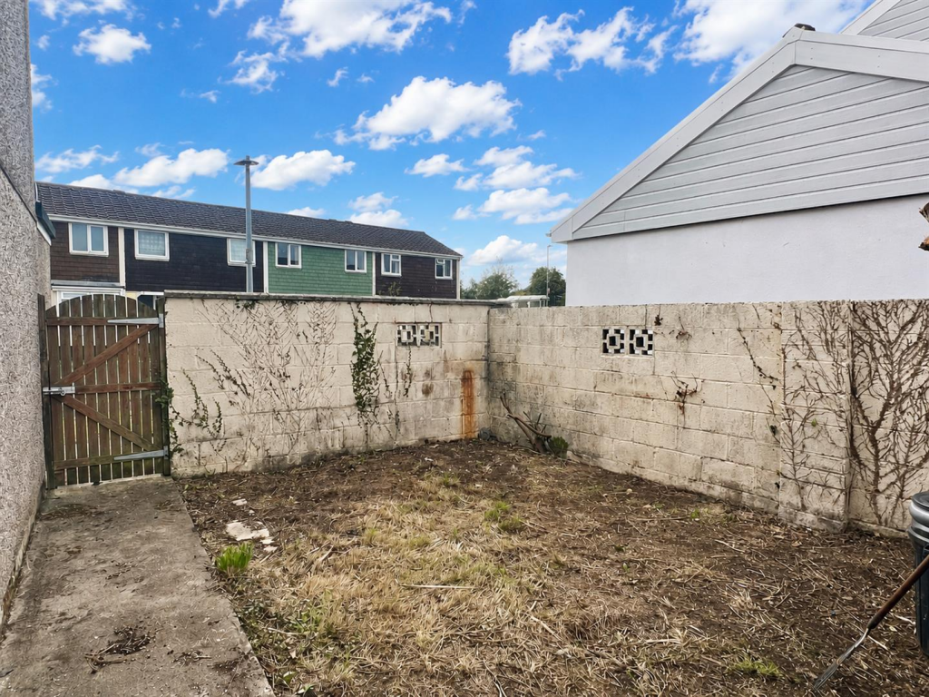 House in Plymouth - View 5