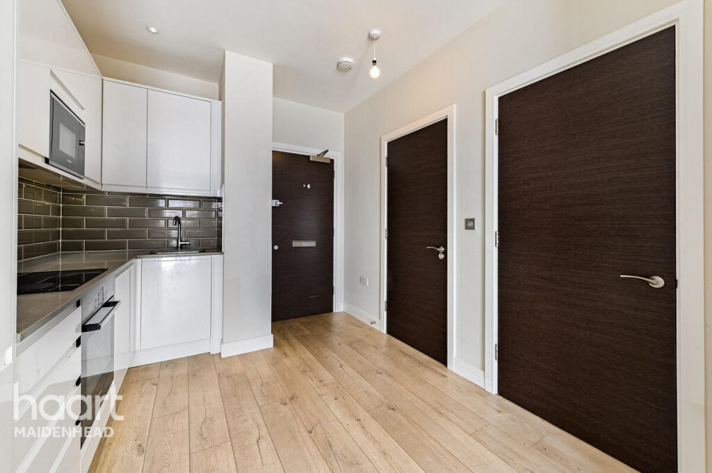 Main image of property: Clivemont Road, Maidenhead