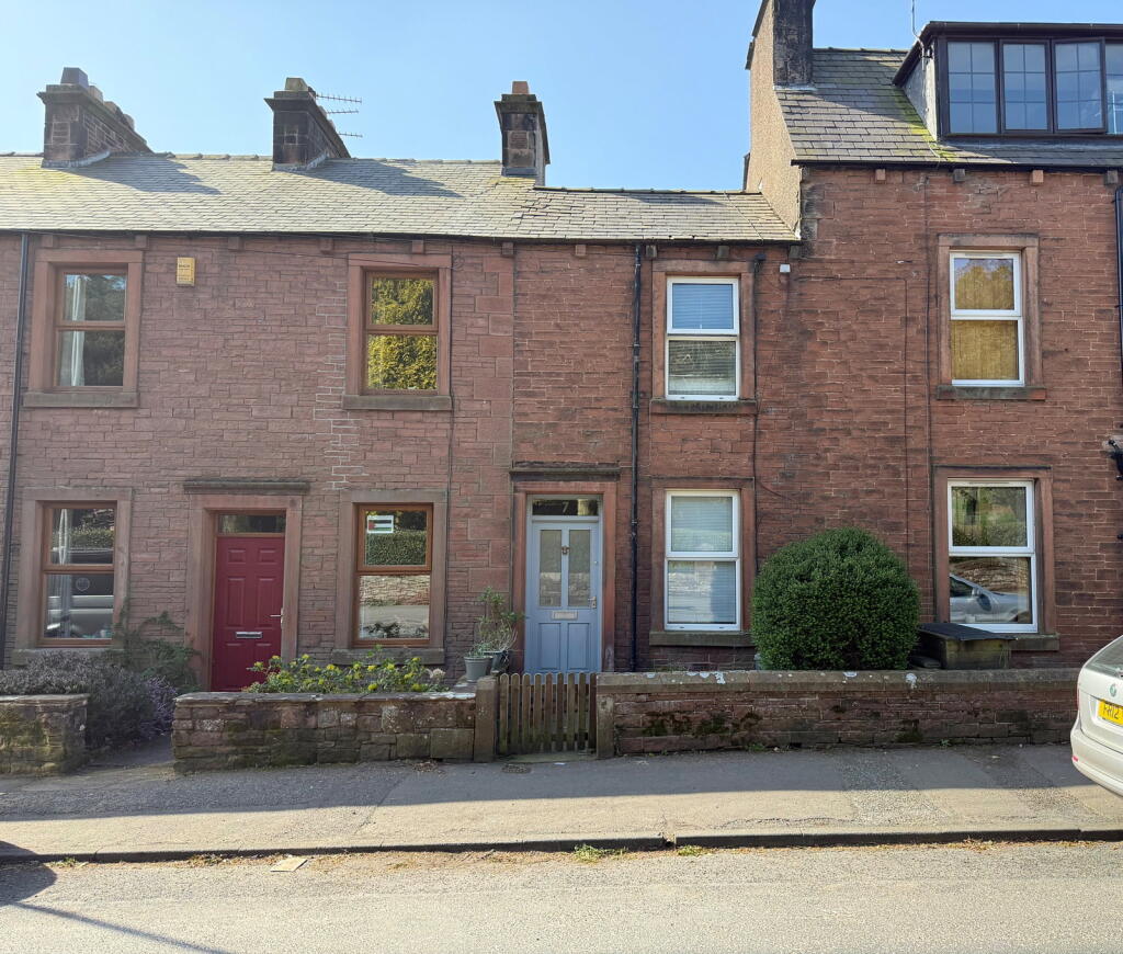 2-bed terraced on 7, Beacon Edge,Penrith,CA11 7SE, £175,000