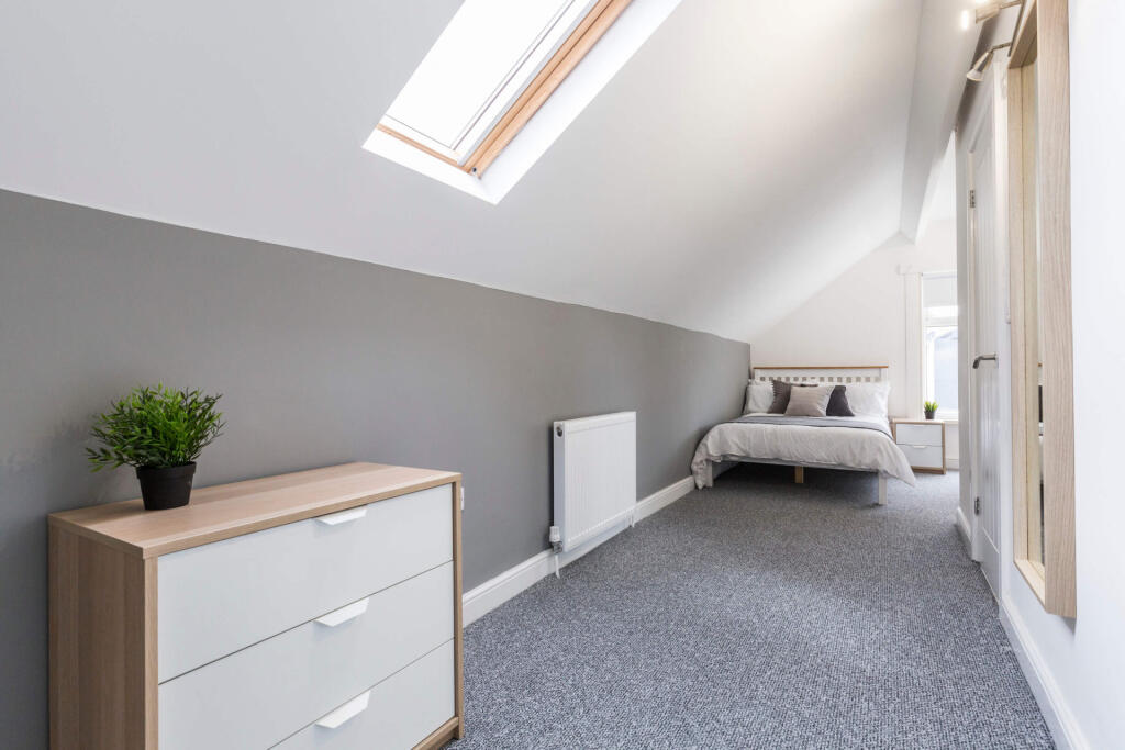 House in Leeds - View 4