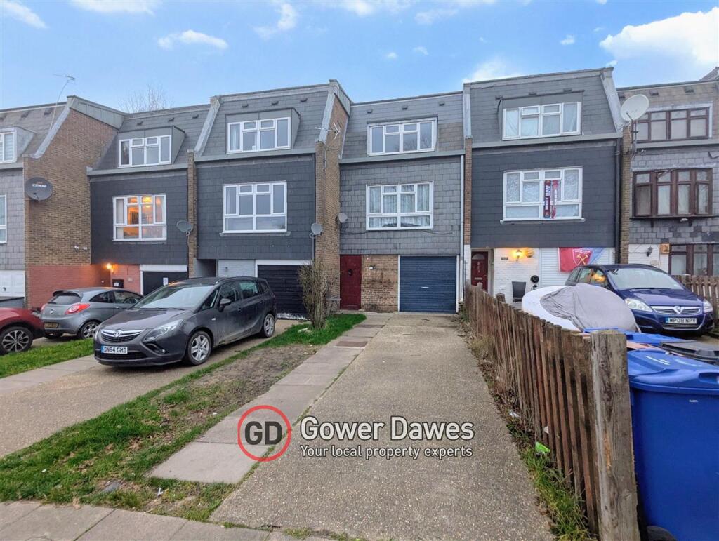 Main image of property: Crusader Close, Purfleet-on-Thames
