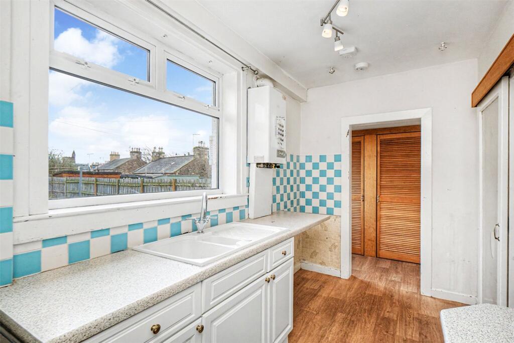House in Edinburgh - View 5