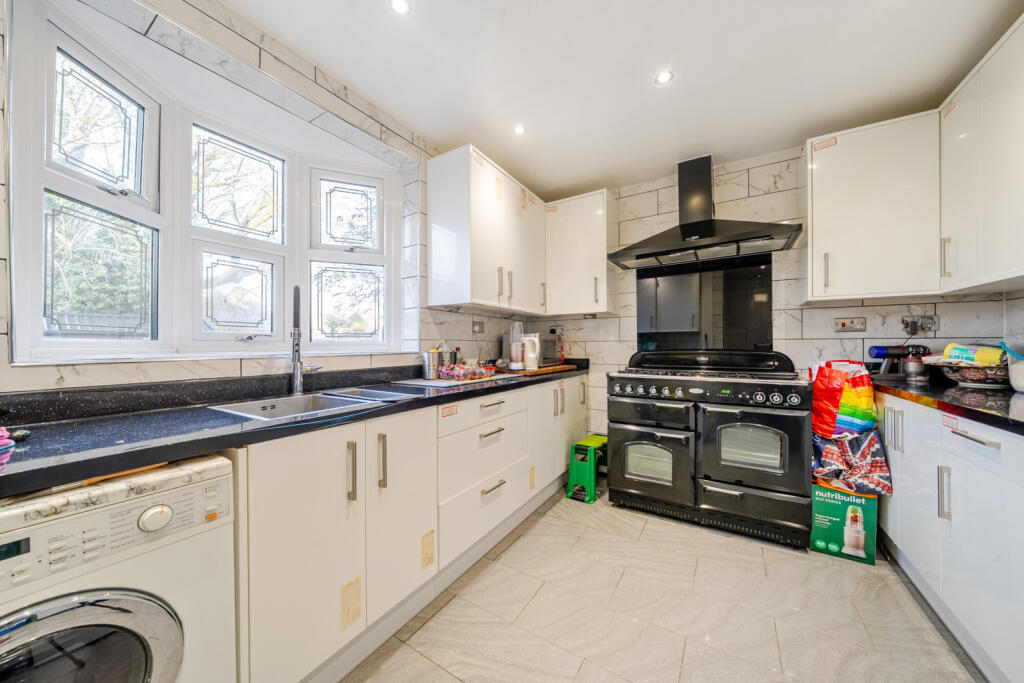 Clarendon Green, Orpington - View 4