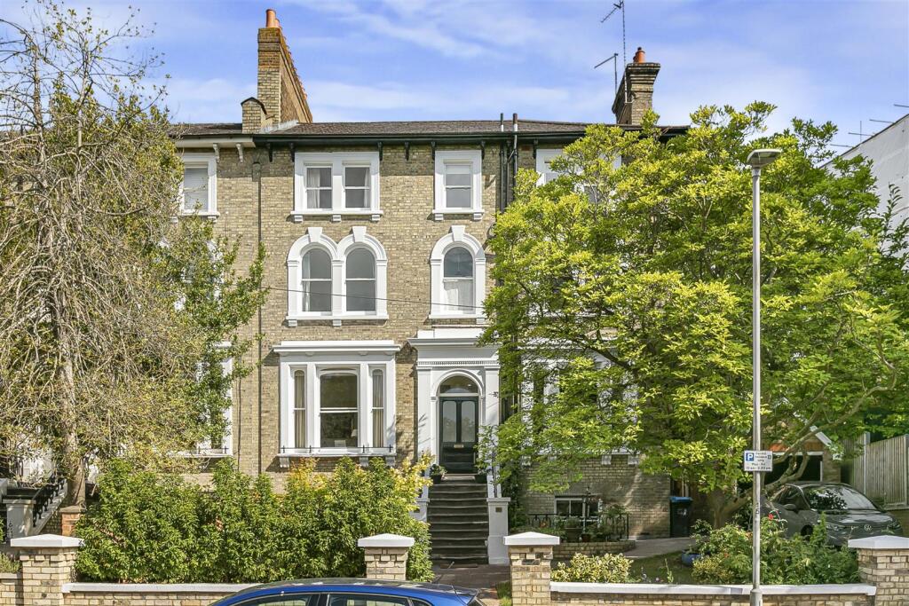 Main image of property: Crescent Road, Kingston Upon Thames