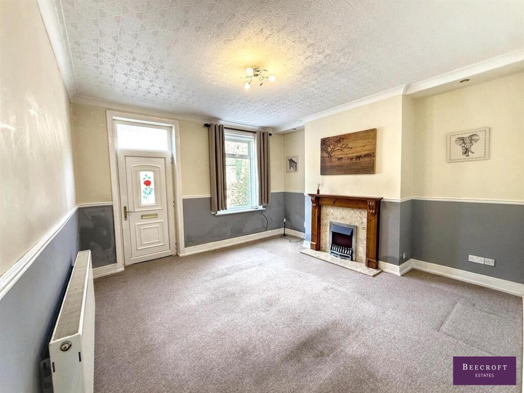 House in Barnsley, South Yorkshire - View 3