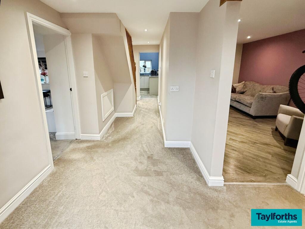 Blakeley Crescent, Barnoldswick, BB18 photo 3
