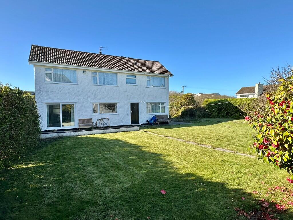 Hunters Chase, Holyhead, Anglesey, LL65 photo 2
