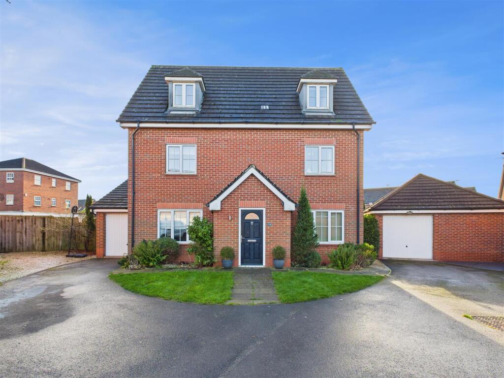 Main image of property: Langthwaite Close, Brough