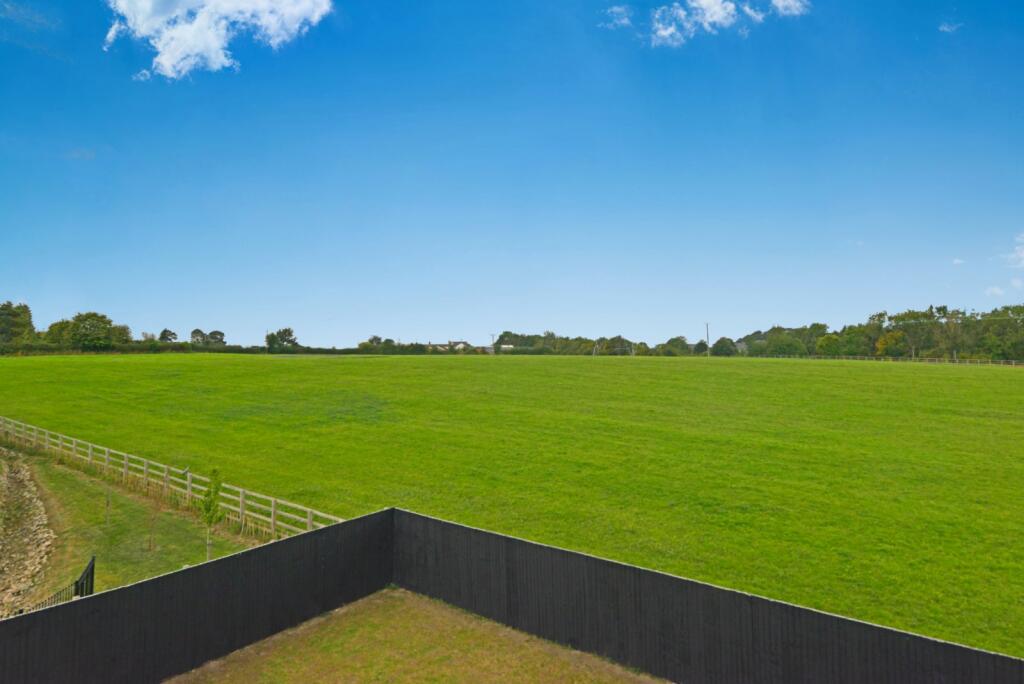 Additional image 2 of Kensington Way, Gomersal, Cleckheaton, West Yorkshire, BD19