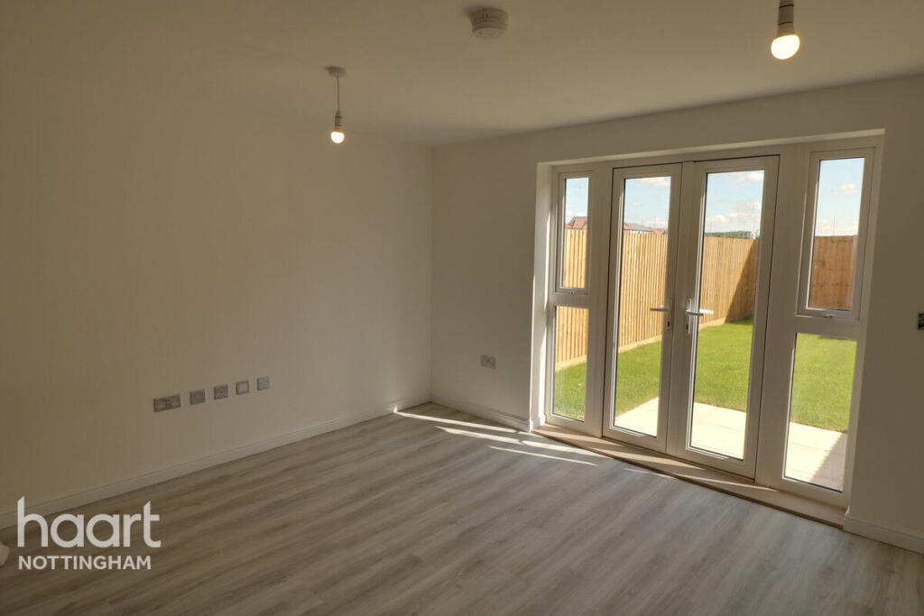 2-bed terraced on Hackett Gardens, Bingham, £55,000