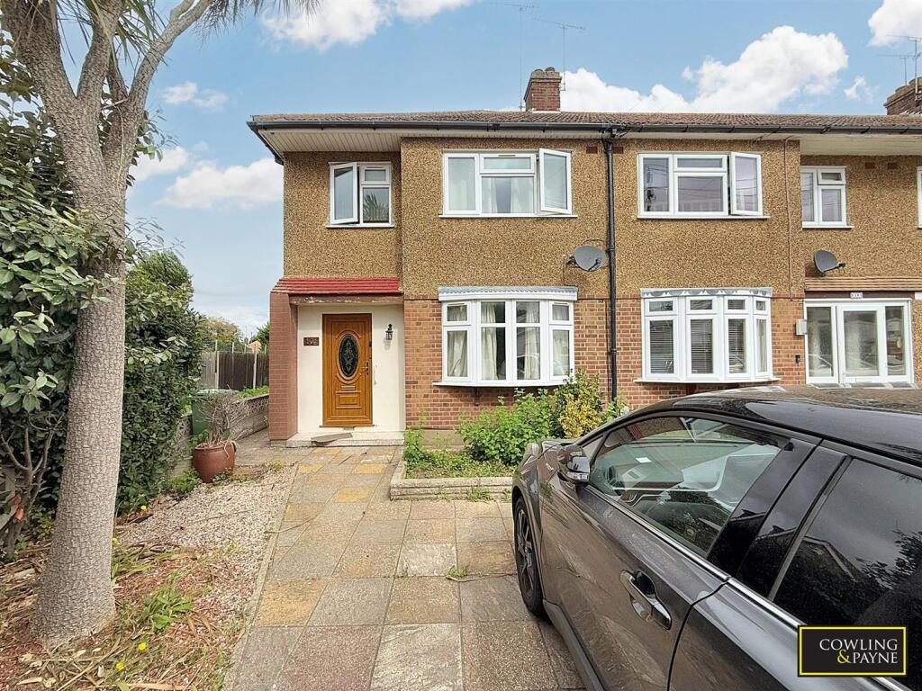 Main image of property: Bruce Grove, Wickford