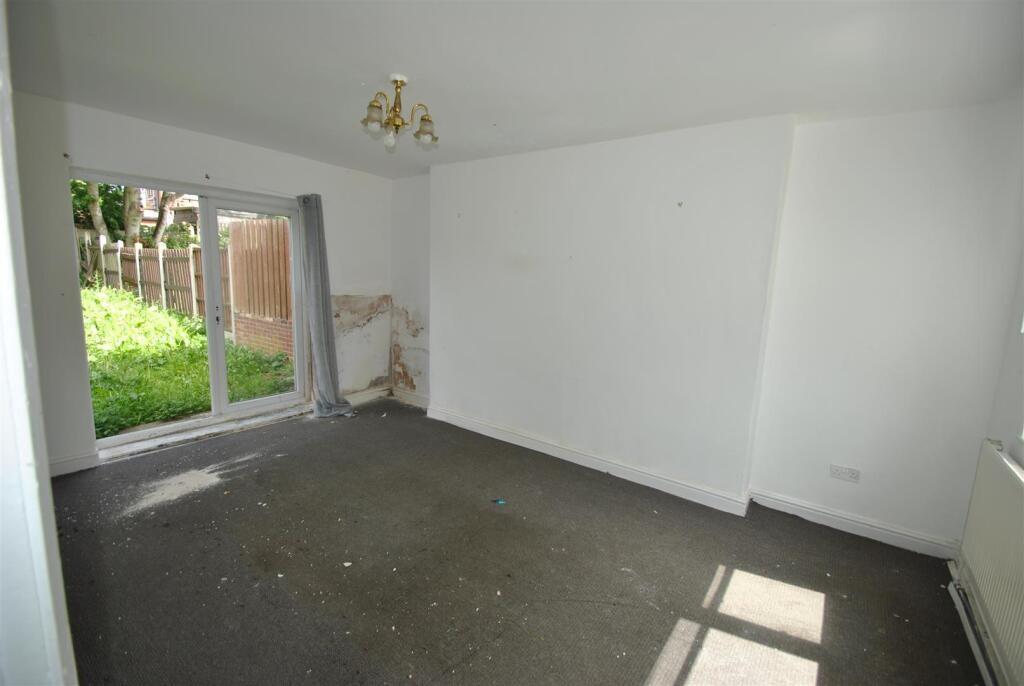 Brunswick Street, S63 photo 3