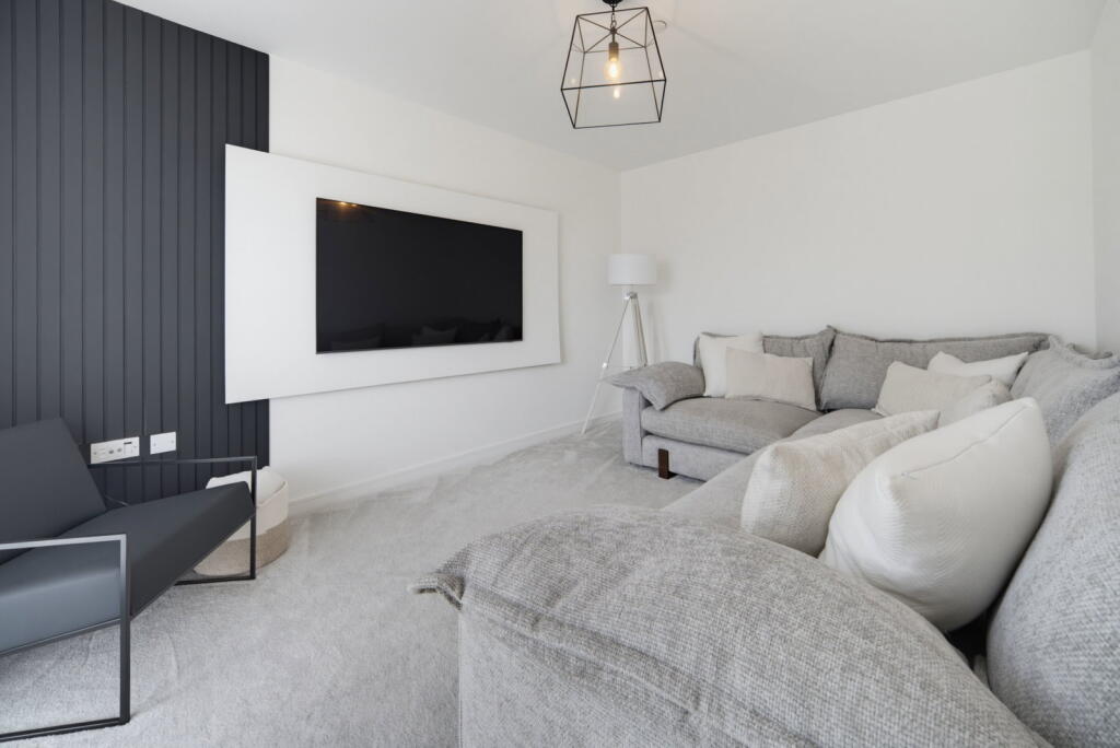 House in Swansea - View 2